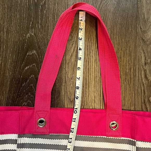 Thirty-one embroidered “S” Tote - Picture 12 of 14